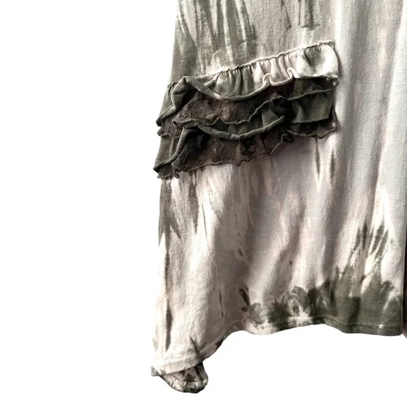 RXB | WHITE & SAGE TIE DYE RUFFLED LACE TUNIC TOP - Picture 3 of 8